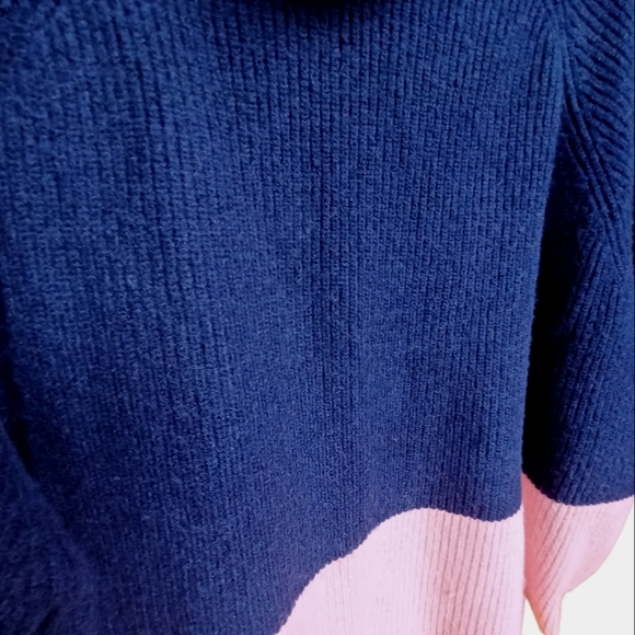 Raglan Torrid tunic multi color striped hoodie/ sweater with pockets sz 2 - Picture 8 of 8